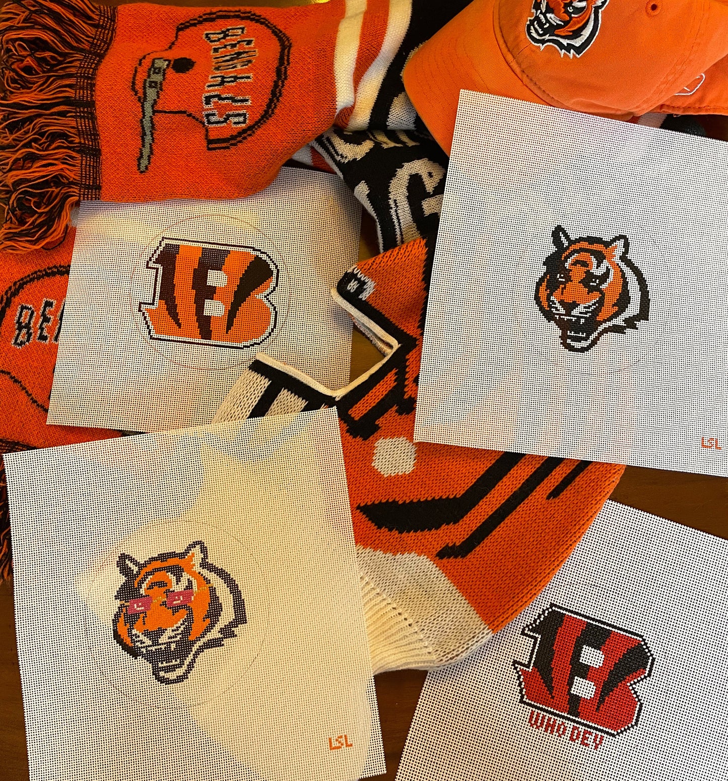 Bengals Tiger Ornament - 18 count