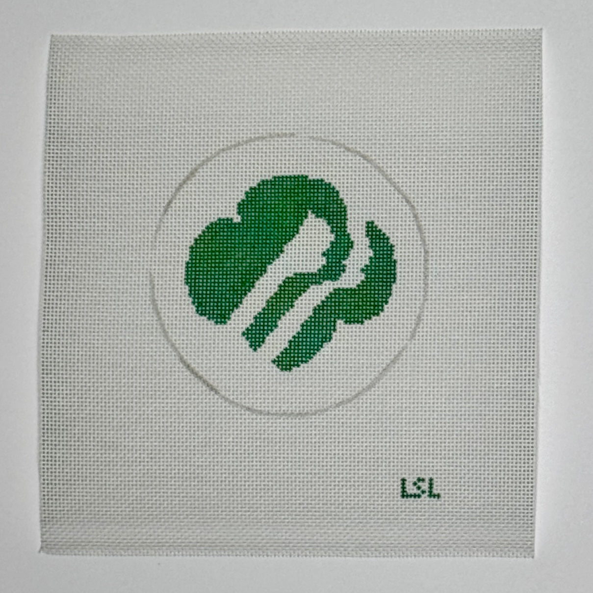 Girl Scouts Ornament - 18 mesh